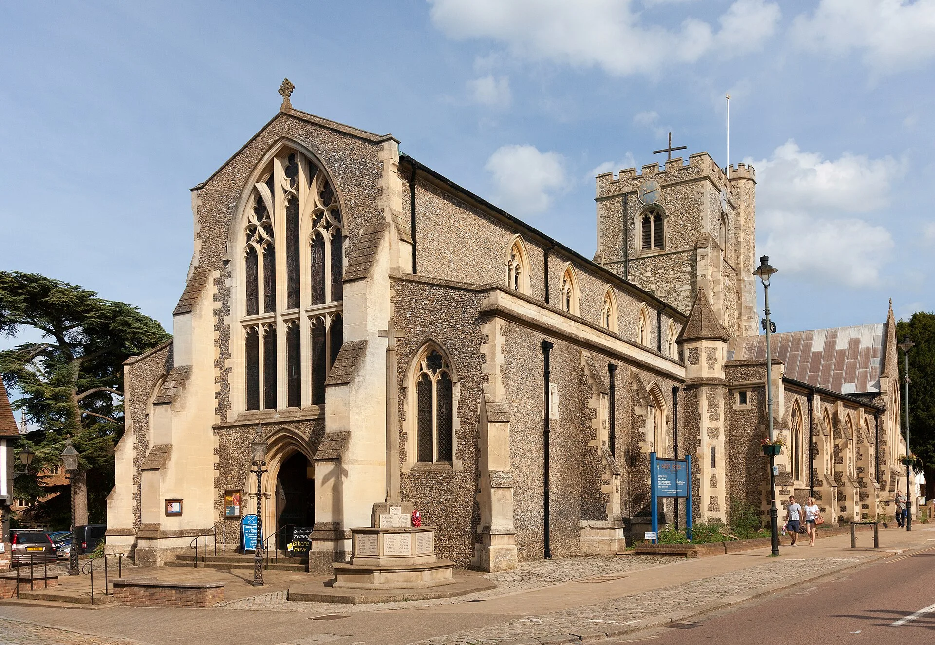 Berkhamsted - St Peter's Parish Church, Berkhamsted, Hertfordshire