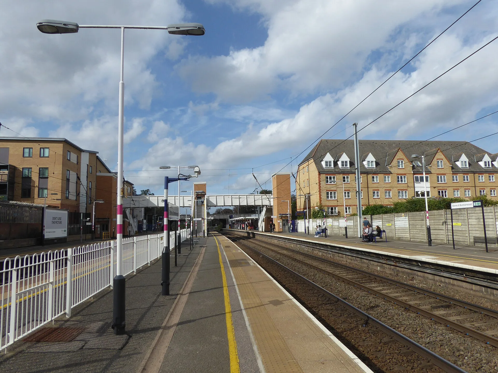 Borehamwood - Elstree &amp; Borehamwood station