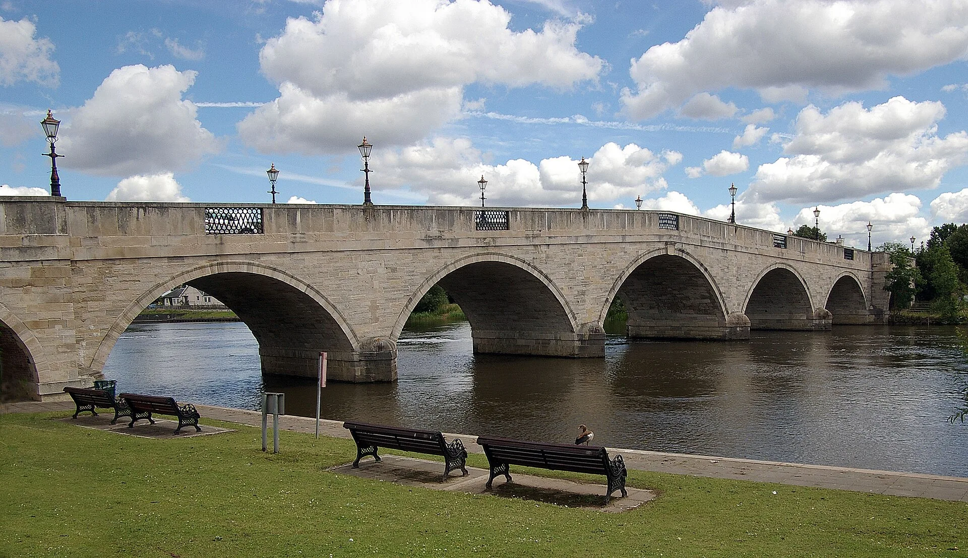 Chertsey - Chertsey Bridge