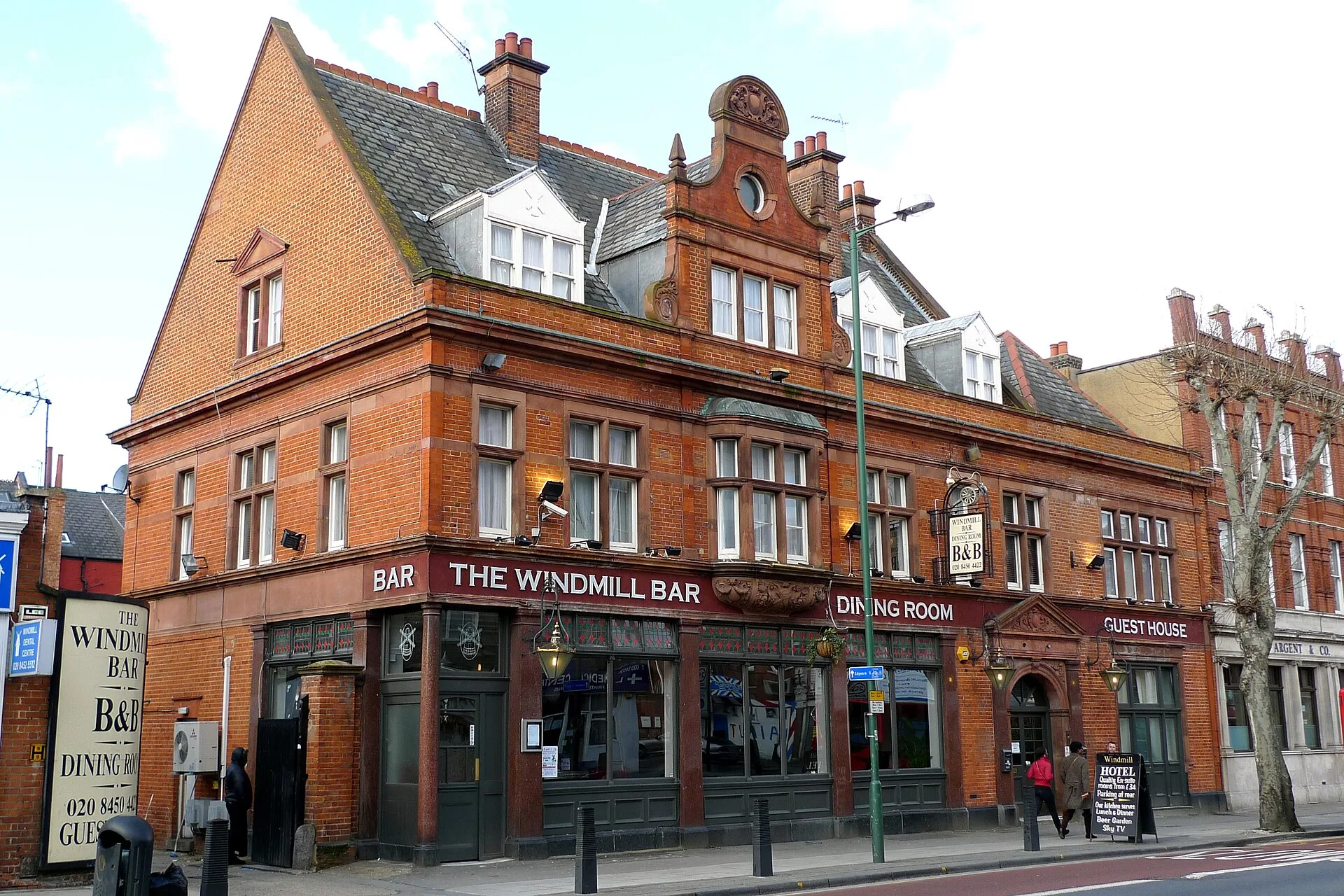 Cricklewood - town view