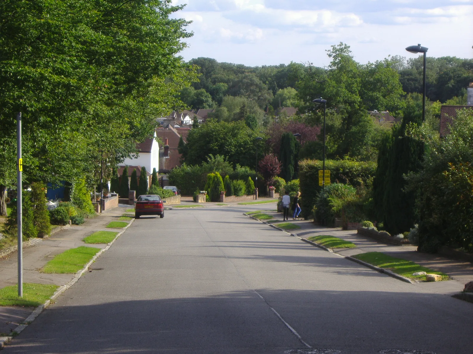 Hadley Wood - Parkgate Avenue view