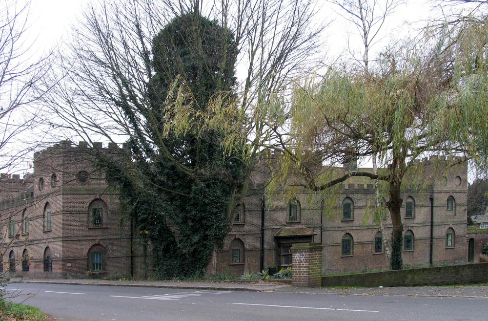 Hanworth - Tudor House, Castle Way, Hanworth