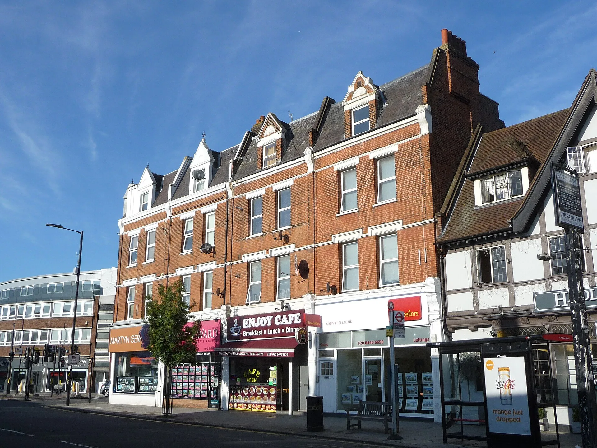High Barnet - Chipping Barnet or High Barnet is a market town in the London Borough of Barnet, England.