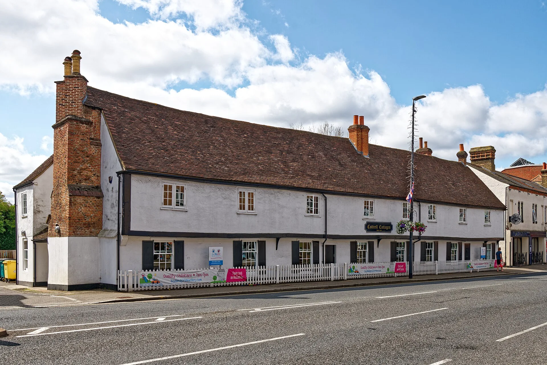 Stanmore - Broadway Cottages, Harrow