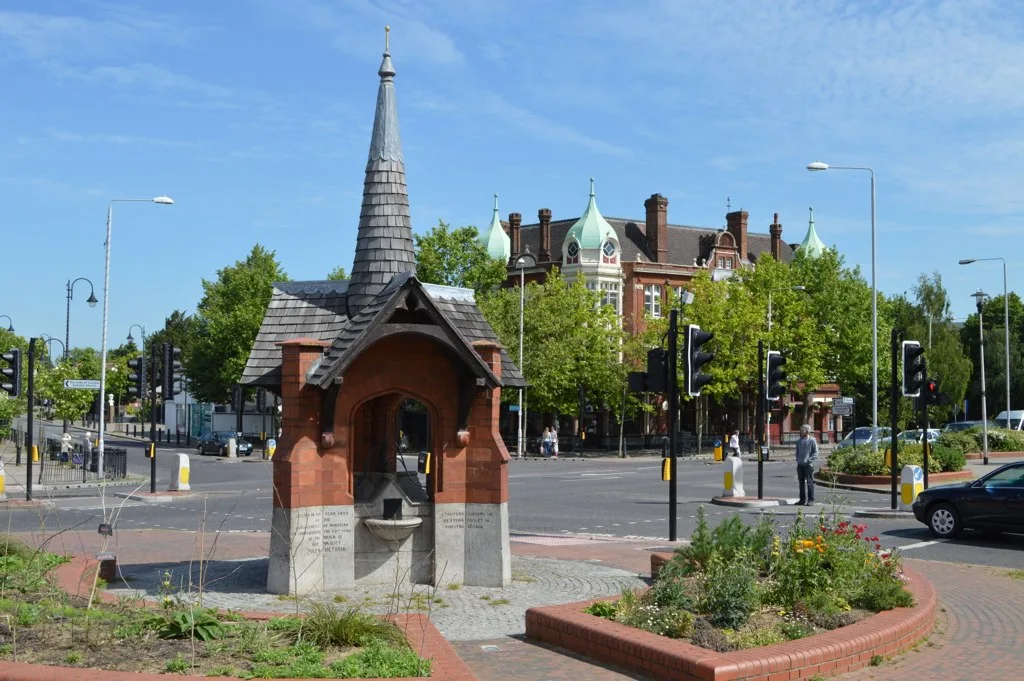 Wanstead - Wanstead fountain